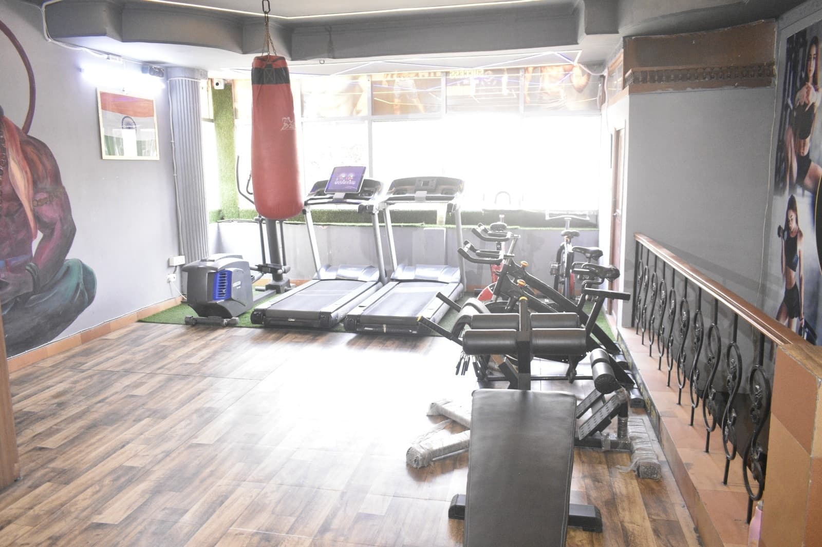 POL FITNESS GYM interior